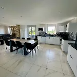 Des Hirondelles 1 בית נופש