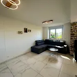 Des Hirondelles 1 בית נופש *