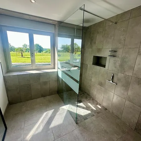 Des Hirondelles 1 Tatil Evi